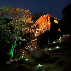 Bamboo Lodge, Vista Privilegiada A Las Montanas Camping